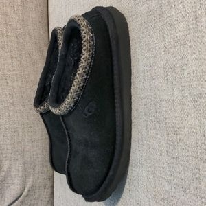 UGG Tasman black suede shoes size 6 ** GOING FAST**